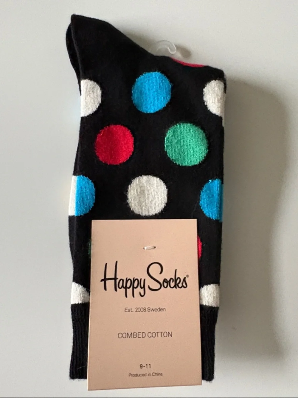 NWT Bundle of 4 Happy Socks